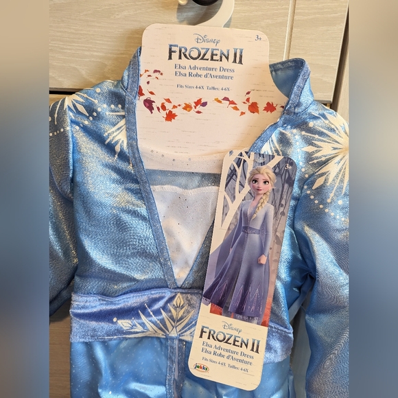 Disney Frozen 2 Elsa Adventure Dress New - Picture 3 of 3